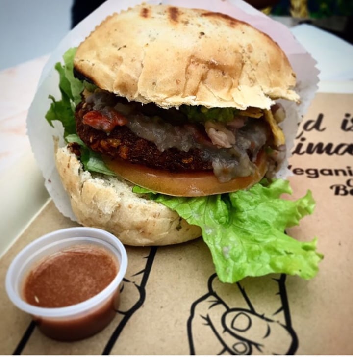 photo of Caballete & Berenjena Vegan Food Hamburguesa Veg-Mex shared by @veganliz on  22 Aug 2019 - review