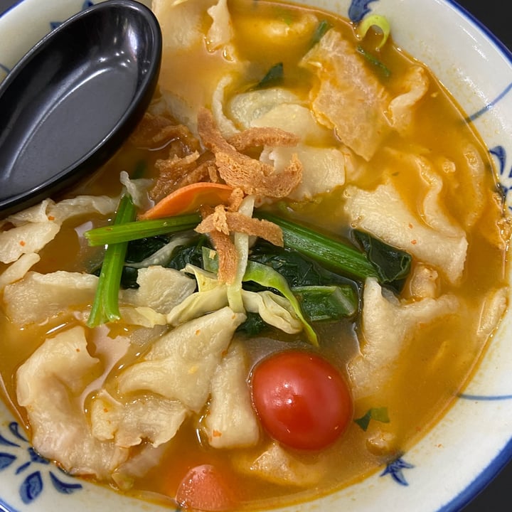 photo of 729 Vegan Tom yum mee Hoon Kueh shared by @misssedgwick on  15 Jan 2022 - review