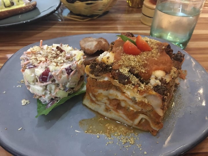 photo of Vegan Planet Lasagna shared by @feerlara93 on  18 Dec 2019 - review