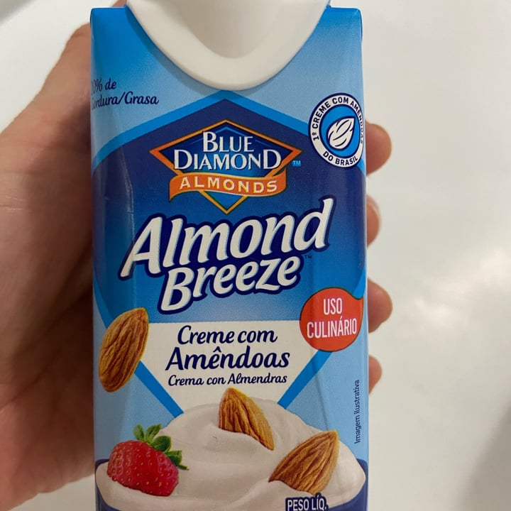 photo of Blue Diamond Almond Breeze Creme de Amêndoas shared by @adrika on  19 Apr 2022 - review