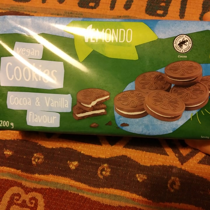 photo of Vemondo Vegan Cookies Cocoa & Vanilla Flavour shared by @treni90 on  26 Nov 2021 - review