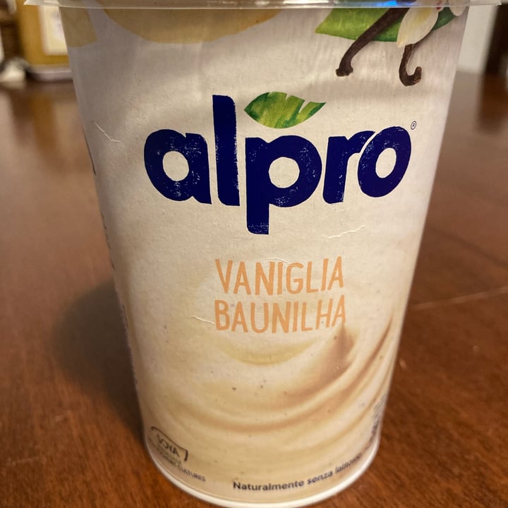 photo of Alpro Soy Yogurt Vanilla shared by @zazie21 on  12 Mar 2022 - review