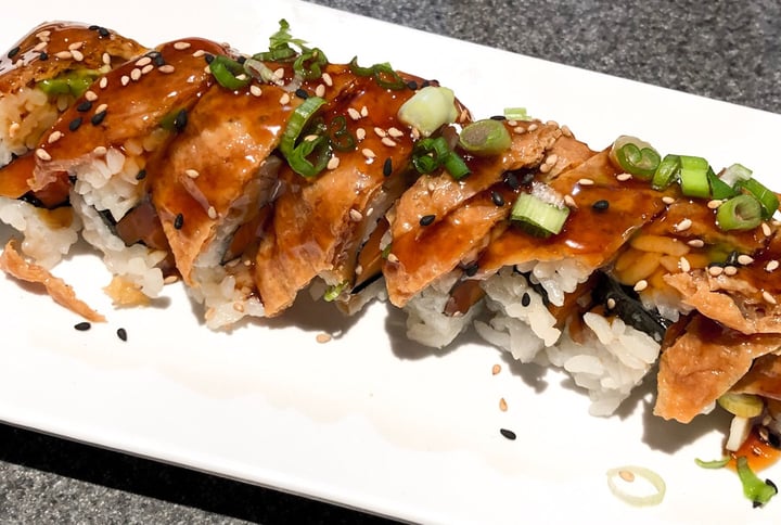 review photo of Silver Sake Sushi Veggie Roll (order with fresh veggies) shared by @jaemse on 29 Sep 2019 - review
