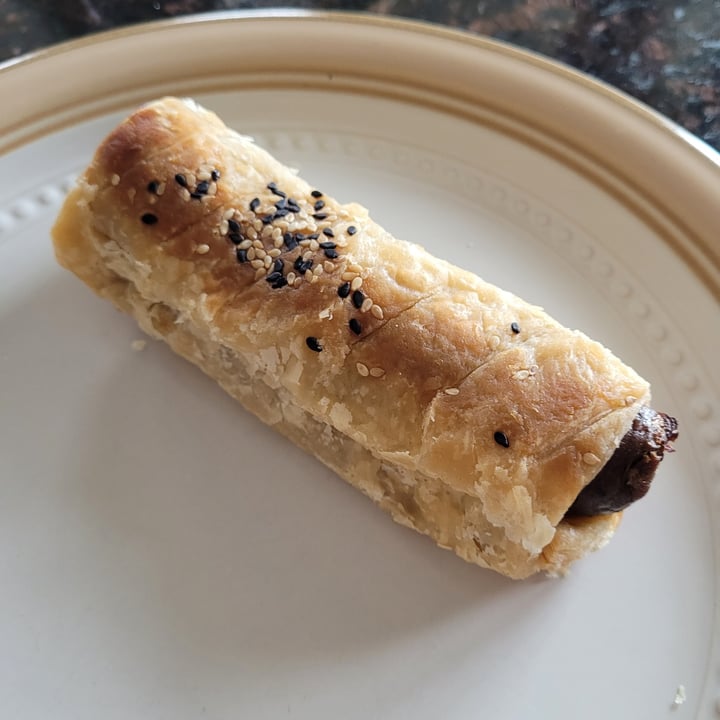 photo of Liberation Kitchen Sausage Roll shared by @yourfriendjen on  27 Nov 2022 - review