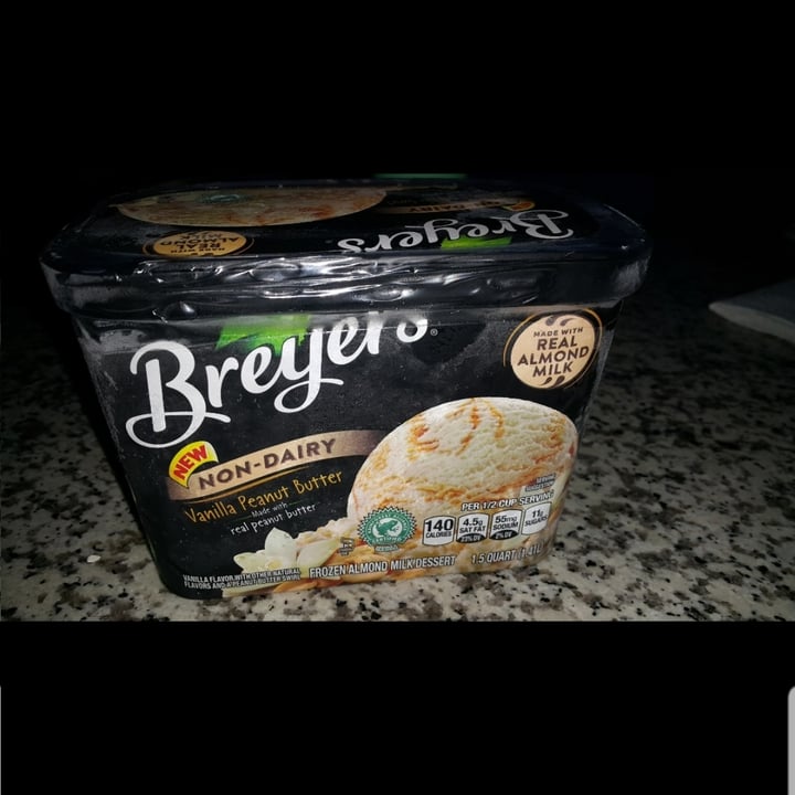 photo of Breyers Non Dairy Vanilla & Peanut Butter Ice Cream shared by @autumnleaves on  16 Oct 2020 - review