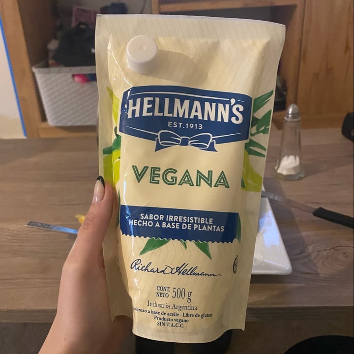photo of Hellmann’s mayonesa vegana shared by @1sol3 on  31 Oct 2022 - review