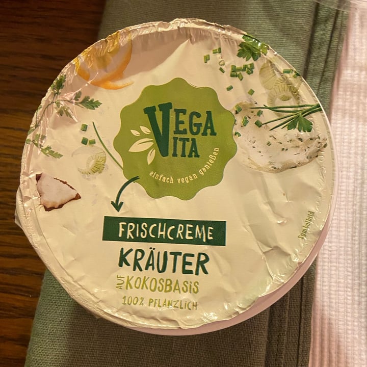 photo of Vegavita frischcreme Kräuter shared by @elisa7 on  02 Oct 2022 - review