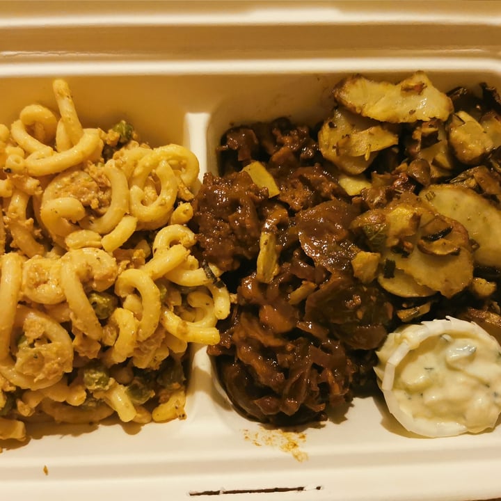 review photo of Alchemilla Bio Gramigna con salsiccia veg panna e piseli, seitan alla veneziana, topinambur al forno shared by @memy on 10 Sep 2021 - review