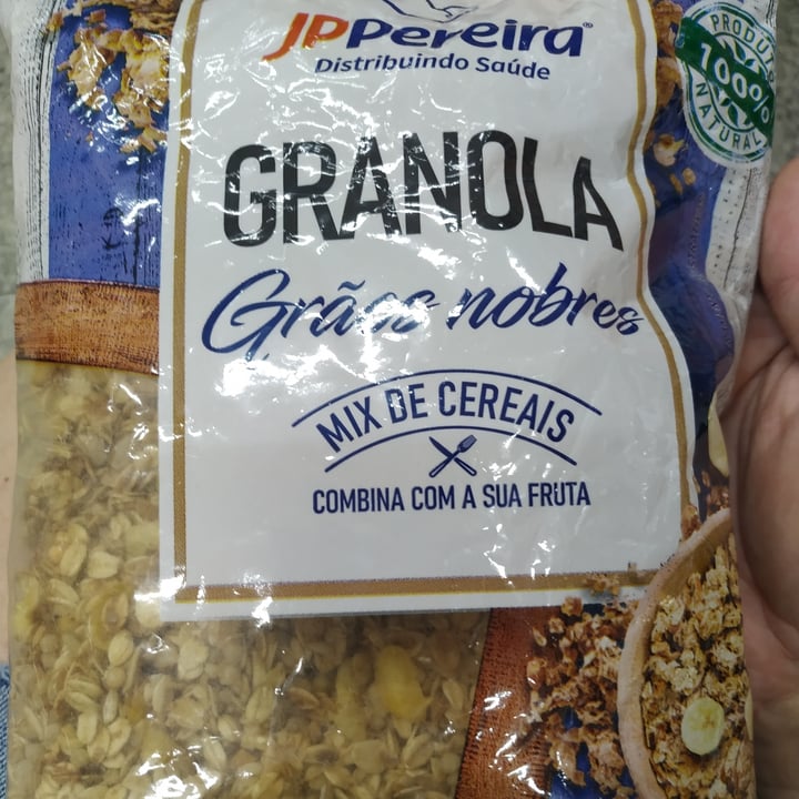 photo of Granola Jp Pereira Mix de Cereais Granola Mix de Cereais shared by @naninha123 on  08 May 2022 - review