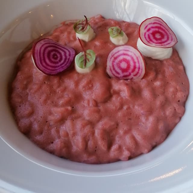 Photo of the dish “Risotto con barbabietole e ricotta di mandorle”