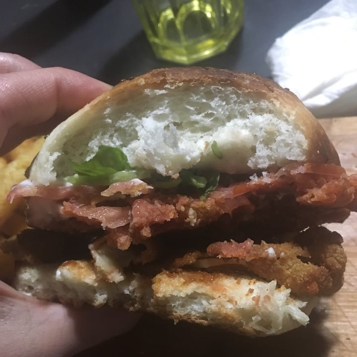 review photo of El Garage Bar Inicio Vegano shared by @naylamadrid on 10 Mar 2021 - review