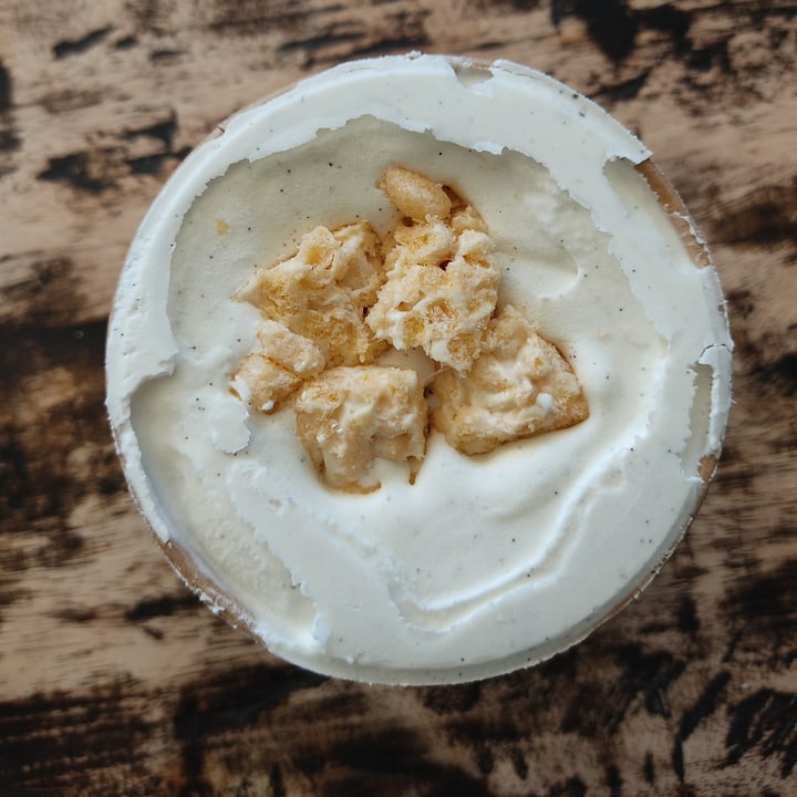 review photo of Kristen's Kickass Ice cream Rice Krispie Treat Ice Cream shared by @anxietea on 25 May 2022 - review