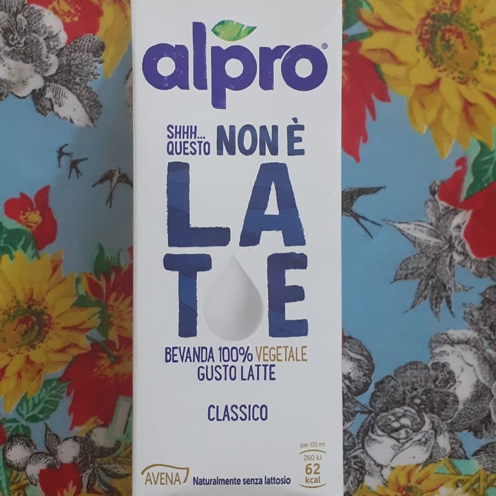 review photo of Alpro This is Not Milk Classic Questo Non è Late Classico shared by @rajasphere on 03 Aug 2022 - review