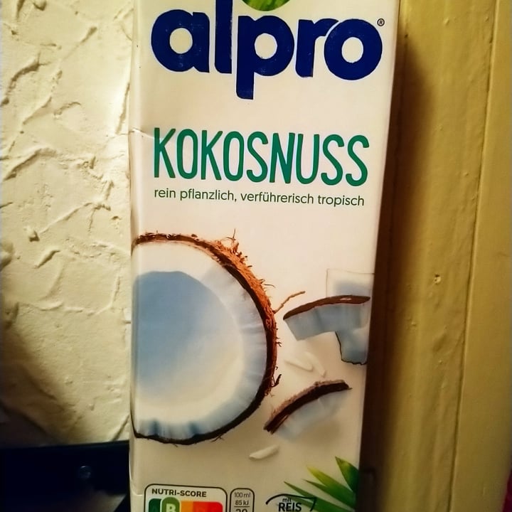 photo of Alpro Kokosnussdrink Original shared by @piawe on  30 Apr 2020 - review