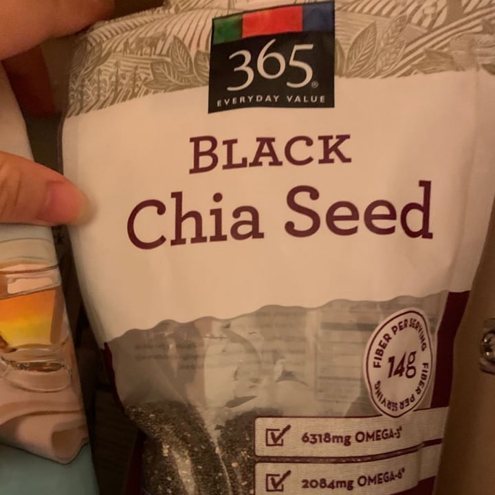 photo of 365 Whole Foods Market Chia seeds shared by @cuikiki on  18 Jun 2020 - review