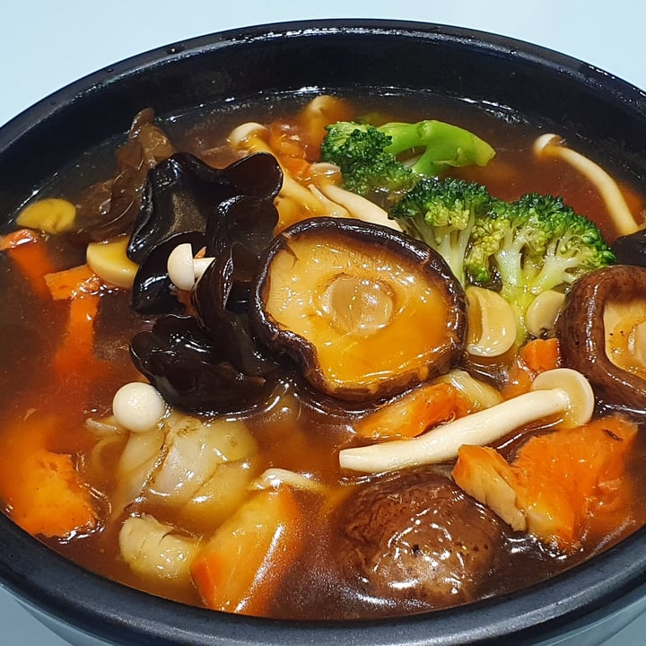 review photo of Central Hong Kong Café Vegetarian Hor Fun shared by @shengasaurus on 13 Apr 2021 - review