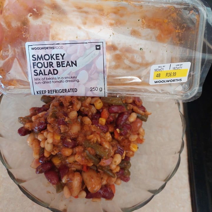 photo of Woolworths Smokey Four Bean Salad shared by @lianapapa on  21 Oct 2021 - review
