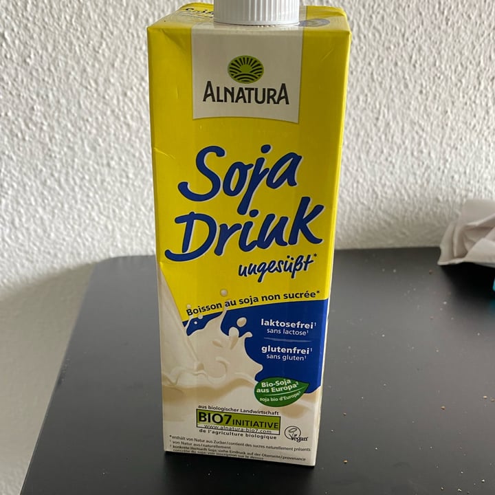 photo of Alnatura Soja Drink Ungesüßt shared by @fedeveg2010 on  06 Apr 2022 - review