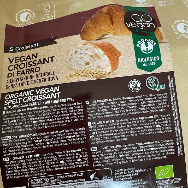 review photo of La Via Del Grano Vegan croissant Di farro shared by @saralex on 07 Apr 2022 - review