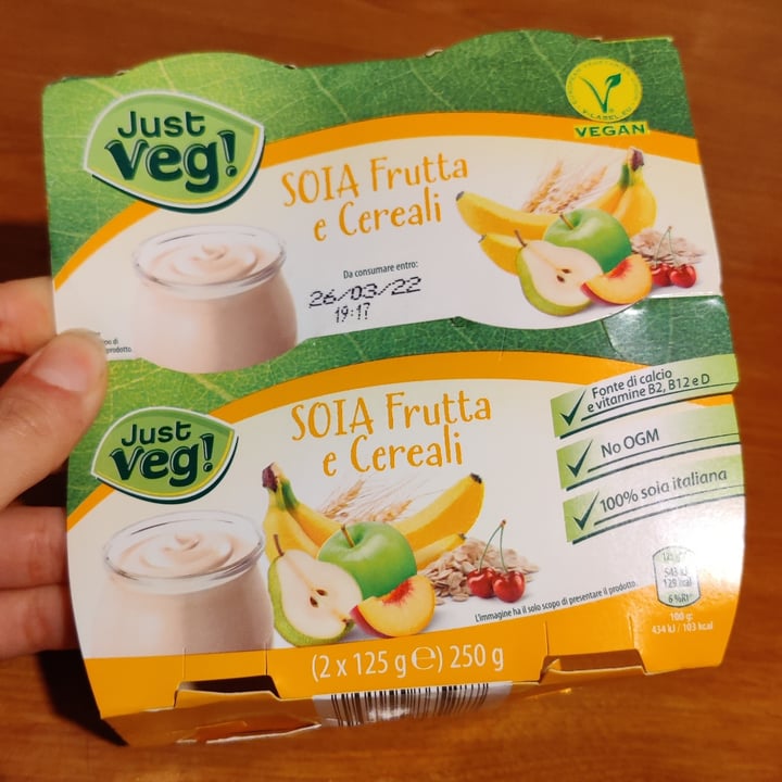 photo of Just Veg! (ALDI Italy) Yogurt soia frutta e cereali shared by @agness on  10 Mar 2022 - review