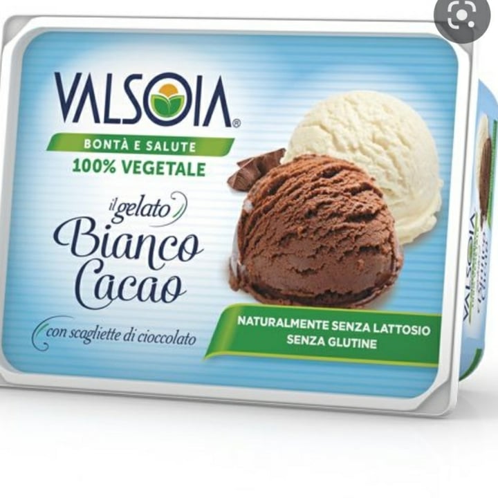 photo of Valsoia Gelato Bianco Cacao shared by @letizia1997 on  24 Jun 2022 - review