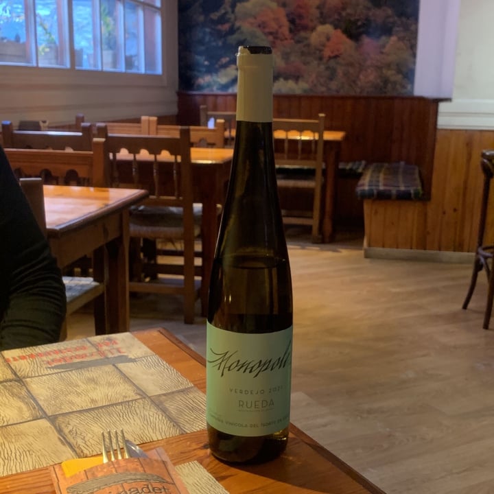 review photo of monopole Monopole S.XXI Vino Blanco Rueda Verdejo shared by @evix on 21 Dec 2022 - review