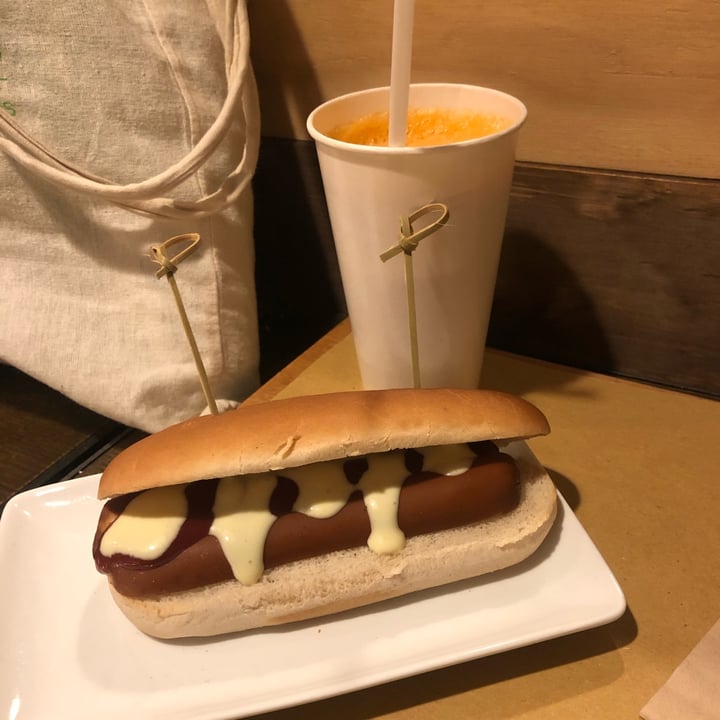 photo of Radicetonda Hot Dog shared by @giuliettaveg on  17 Jan 2022 - review