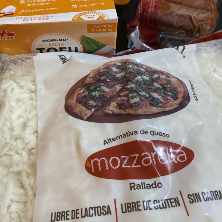 photo of Planet Vegan Mx Queso Mozzarella Rallado shared by @ivvieyra on  11 Jan 2021 - review