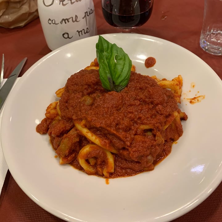 photo of Tandem Ragù Vegan Ragu with Seitan Meatballs shared by @lauraaa3 on  15 Oct 2021 - review