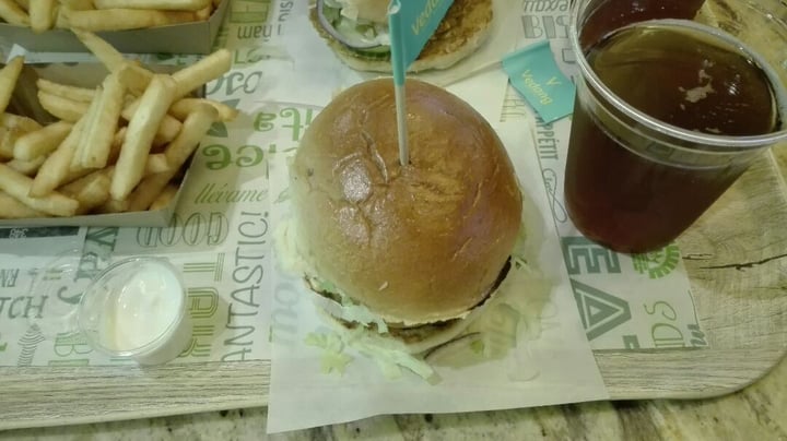 photo of Vedang @ Mall of Berlin Burger shared by @mrjonnyluck on  14 Jan 2020 - review