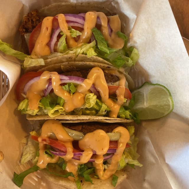Foto do prato “Tacos Ahumados”