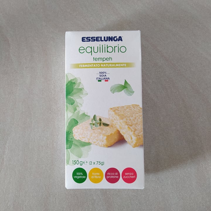 photo of  Esselunga tempeh shared by @chiarab97 on  15 Apr 2022 - review