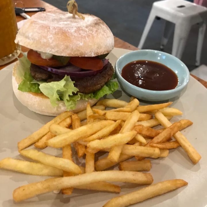 photo of Give Cafe Please Burger shared by @vegan-alien on  09 Jul 2020 - review