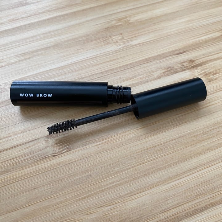 photo of e.l.f. Cosmetics Wow brow volumizing fiber gel - brunette shared by @heavenorspace on  25 Apr 2020 - review