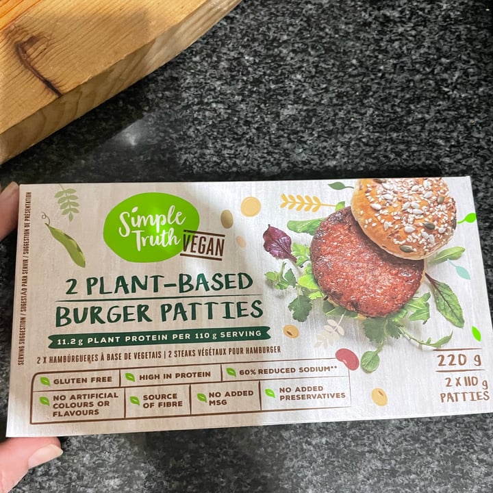 photo of Simple Truth 2 Plant-based Burger patties shared by @lelo21 on  29 Sep 2021 - review