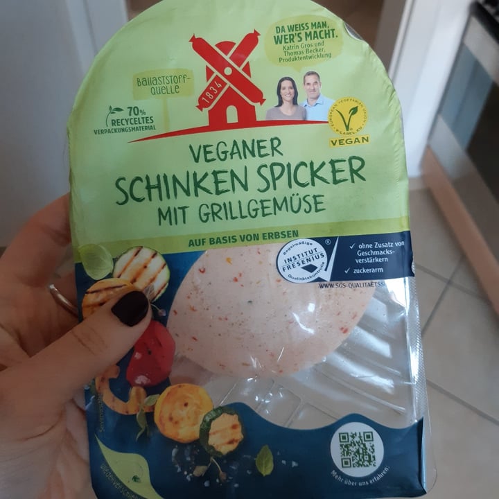 review photo of Rügenwalder Mühle Veganer Schinken Spicker mit Grillgemüse shared by @aelfchen on 02 May 2020 - review