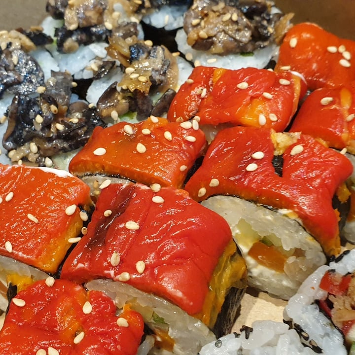 photo of Green Sushi Vegan Sushi Mix shared by @luciamf on  07 Sep 2020 - review