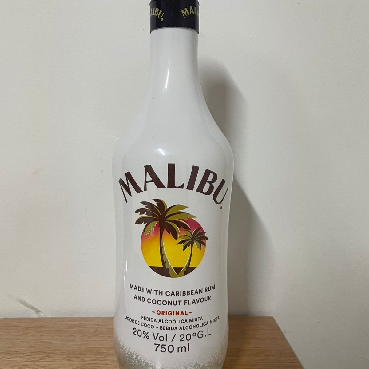 Malibu Bebida com Rum Caribenho Reviews | abillion