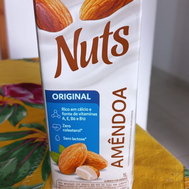 review photo of Silk Alimento com amêndoa shared by @lilianpaulalyra on 08 May 2022 - review