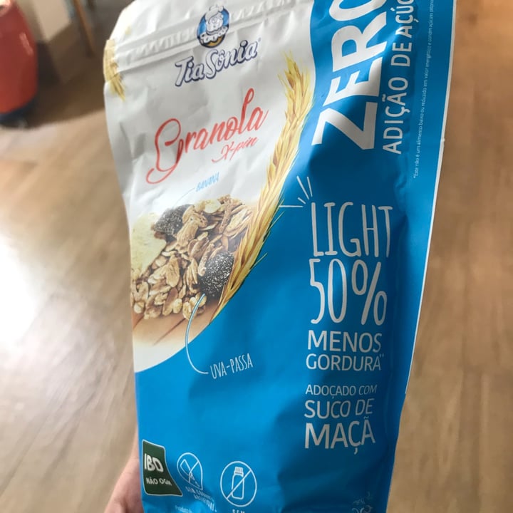 photo of Tia Sônia Granola X-pin Granola X-pin Tia Sônia shared by @gabriella18 on  12 May 2022 - review