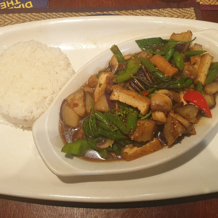 photo of Simply Asia - Durbanville 408 - Brinjal Stirfry With TOFU ( MED) shared by @knaude21 on  06 Aug 2020 - review