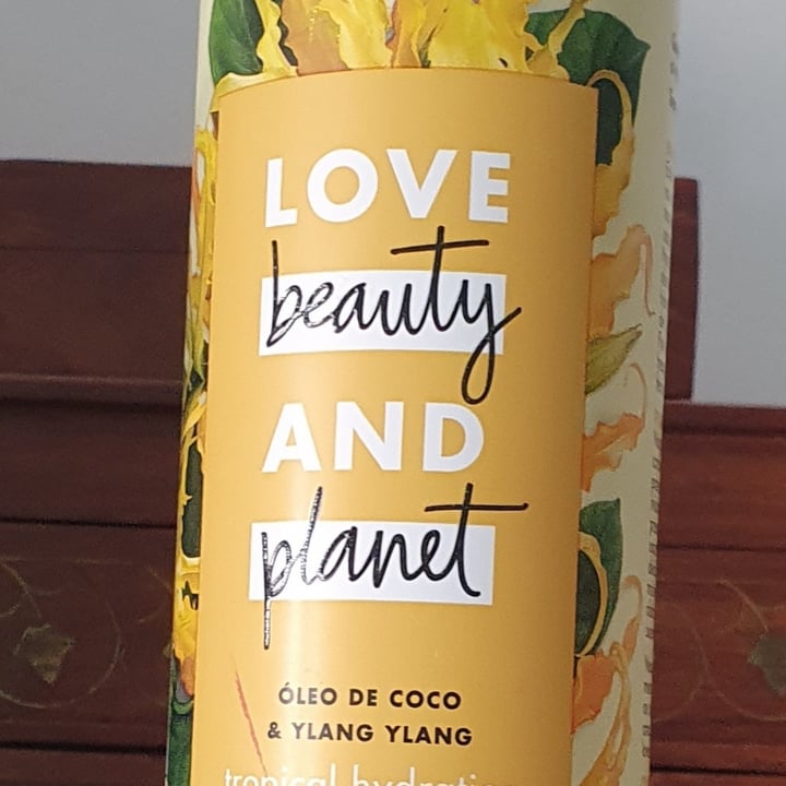 review photo of Love Beauty and Planet Aceite de coco y ylang Ylang Body Wash shared by @elviramar on 12 Jun 2022 - review