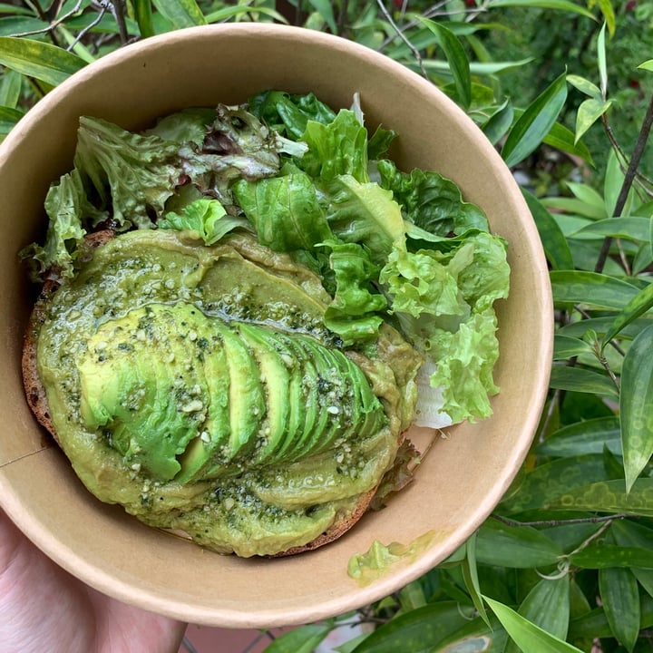 photo of Haakon Superfoods and Juice Avo and Guac Toast shared by @l0serach on  03 Jun 2020 - review