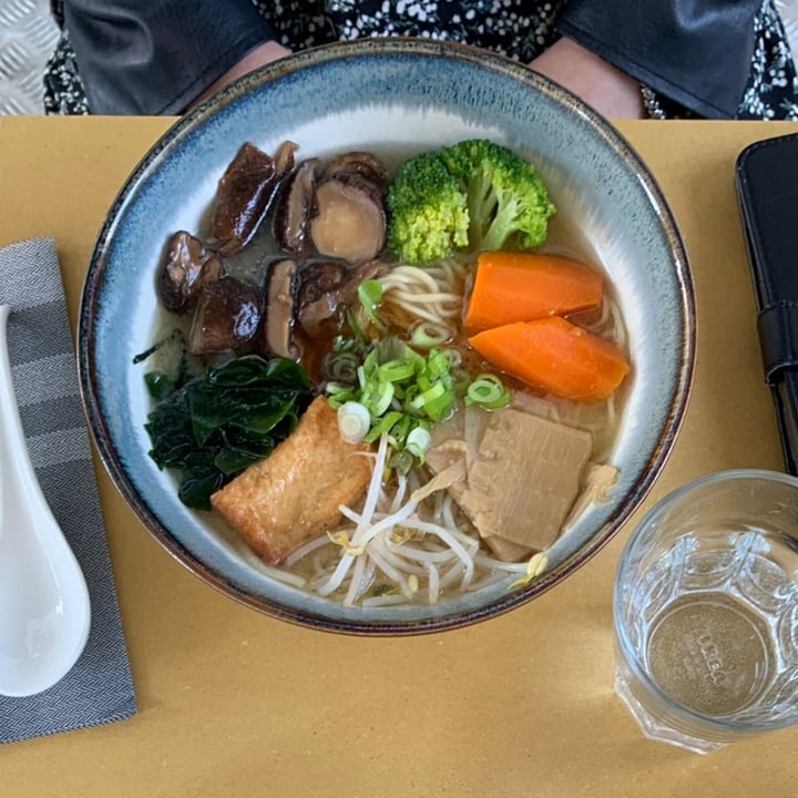 photo of Ramen shop Ramen vegano shared by @greta-5 on  18 Oct 2022 - review