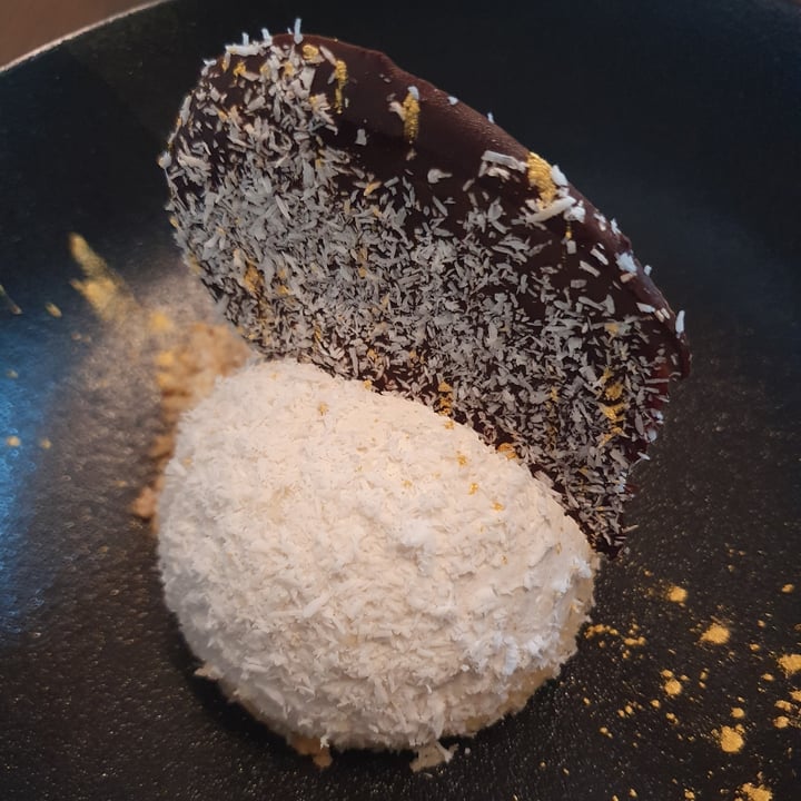 review photo of Officina Verde - Ristorante e Bottega Vegana Cocco Bello shared by @dadamarti on 15 Dec 2021 - review