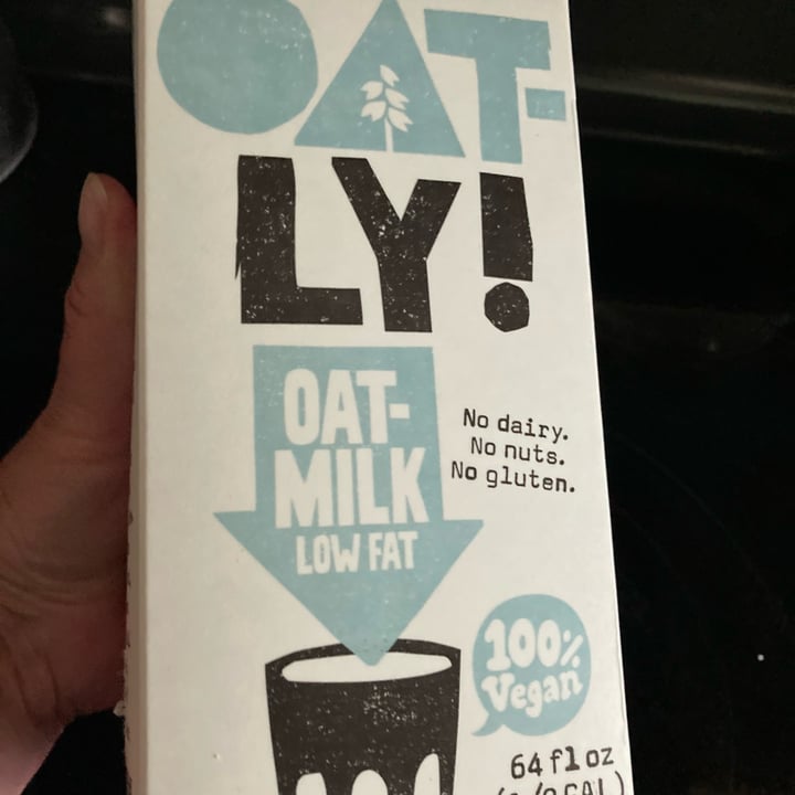 photo of Oatly Oat Milk Low-fat shared by @susancannon on  30 May 2022 - review