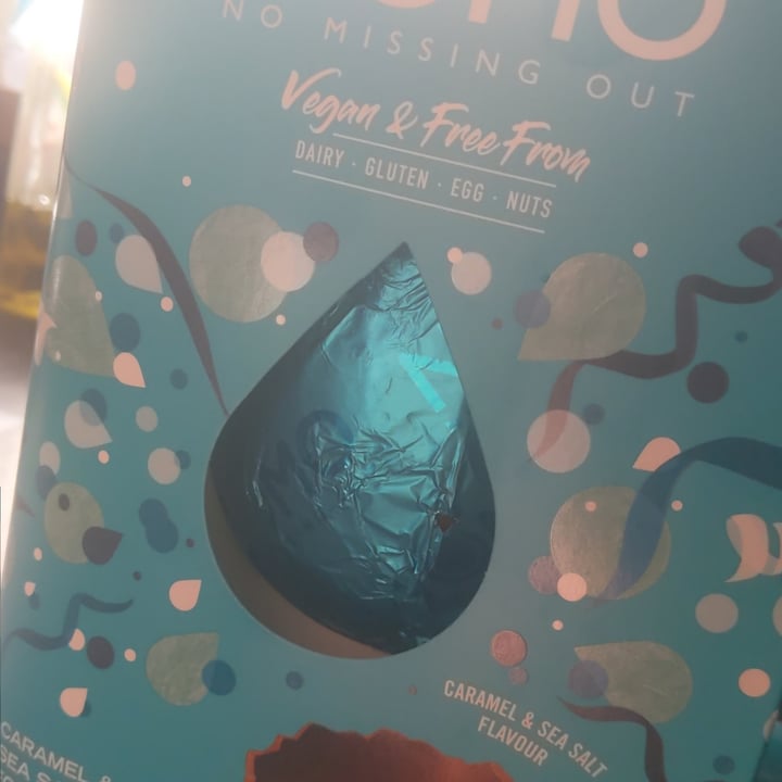 review photo of NOMO Caramel And Sea Salt Egg shared by @beccajanebaking on 21 May 2020 - review