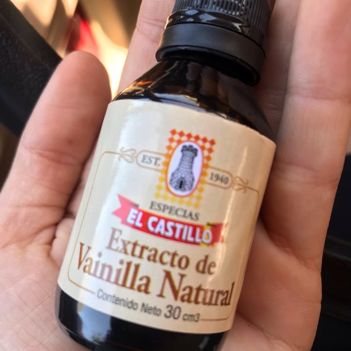 photo of El Castillo Extracto De Vainilla Natural shared by @neptuneakale on  20 Nov 2021 - review