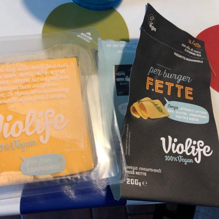 photo of Violife Fette per burger shared by @paolamargherita on  16 Dec 2021 - review