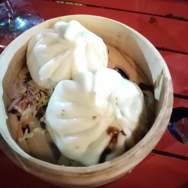 photo of KOI Beer & Dumplings - Lavalleja Bao hongos shared by @solagosttinacappella on  30 Oct 2020 - review